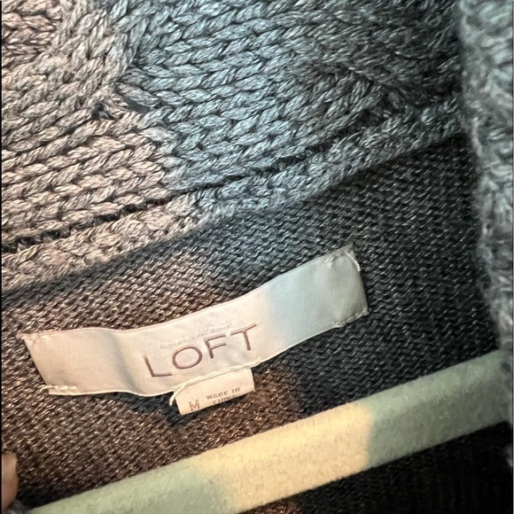 Loft Women's gray cowl neck sweater Size M - Picture 10 of 11